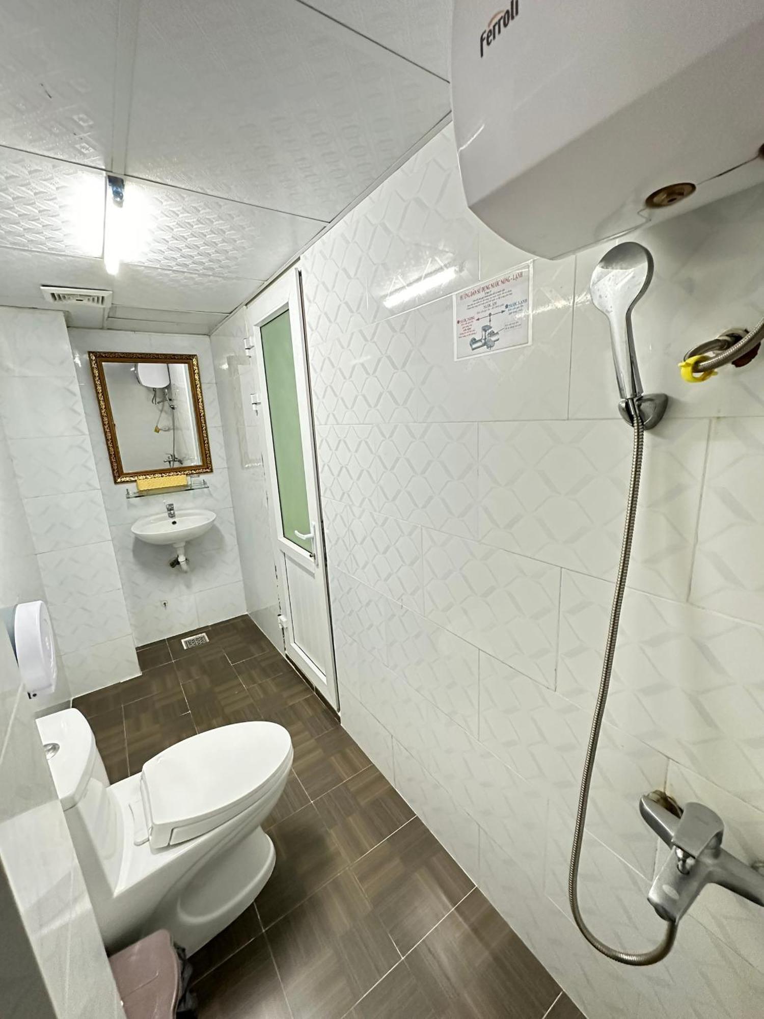 Thanh Thanh 5 Dalat Hotel - Ks Gan Cho Dem Gia Re Bagian luar foto